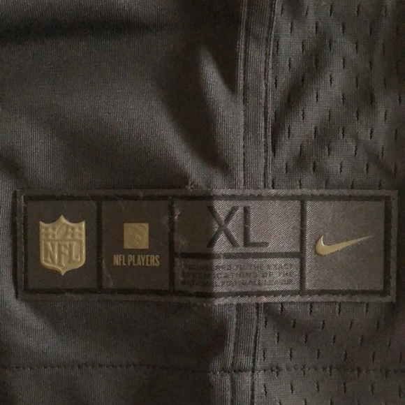 Cleveland Browns Men Jersey Limited Edition - Picture 5 of 5